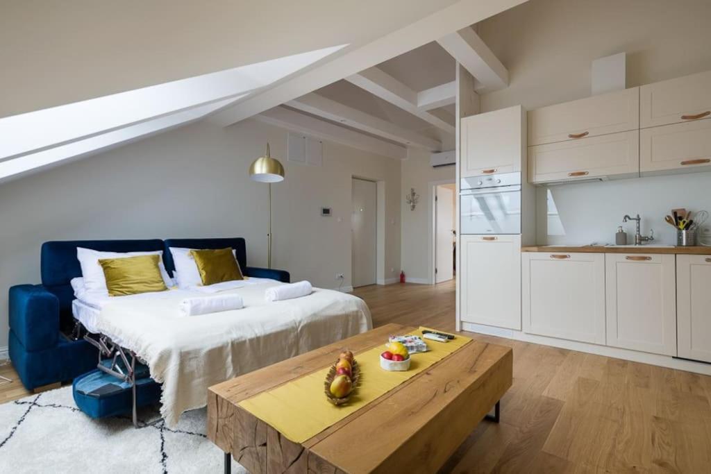 Charming Apartment In Perfect Location Krakow Ngoại thất bức ảnh